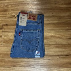 Levis 724 High Rise Slim Straight 26x30
