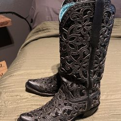 Black Cowboy Boots