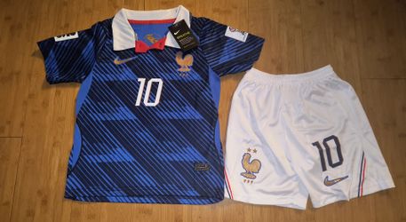 2026 France Francia home soccer jersey world cup kids size Mbappe 

MBAPPE #10

GREAT QUALITY 

BRAND NEW WITH TAGS

LIMITED QUANTITY 

KIDS SIZE
#22 