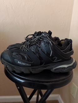 Balenciaga track led