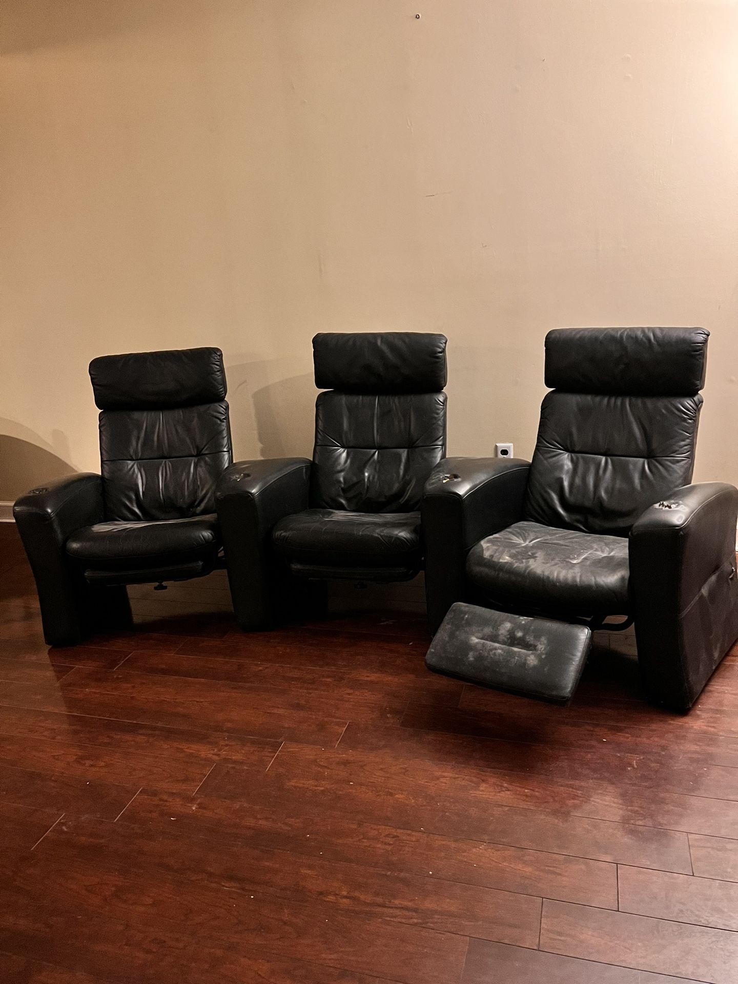 Theater Couch