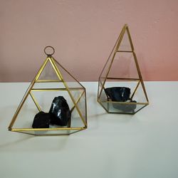 Pyramid Terrariums - Gold Rustic Finish $10 OBO!