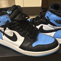 Air Jordan 1 UNC TOE