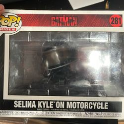 SELINA KYLE FUNKO POP