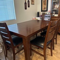 Solid Wood Dining Table w/ Leaf – Seats 6–8