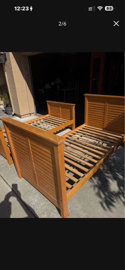 Solid wood bunk beds/ two twin bed frames