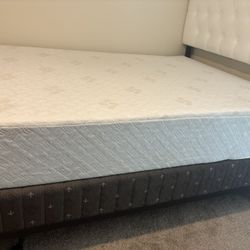 11in. Queen Memory Foam Mattress 