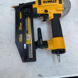 Dewalt 16 gauge straight nailer air gun