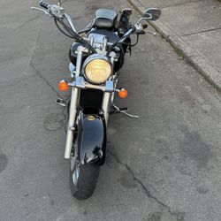 04 Suzuki Intruder
