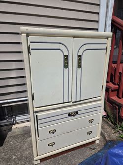 Dresser Chest Armoire