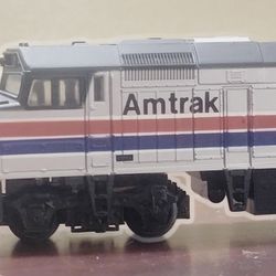 Replica Amtrak Train O Scale, Works And Runs On A Real Track 