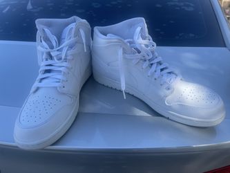 All White Jordan 1’s