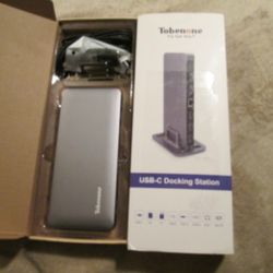 Usb C Docking Station New In Box

