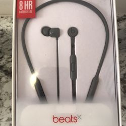 BEATS by Dr . Dre Gray 