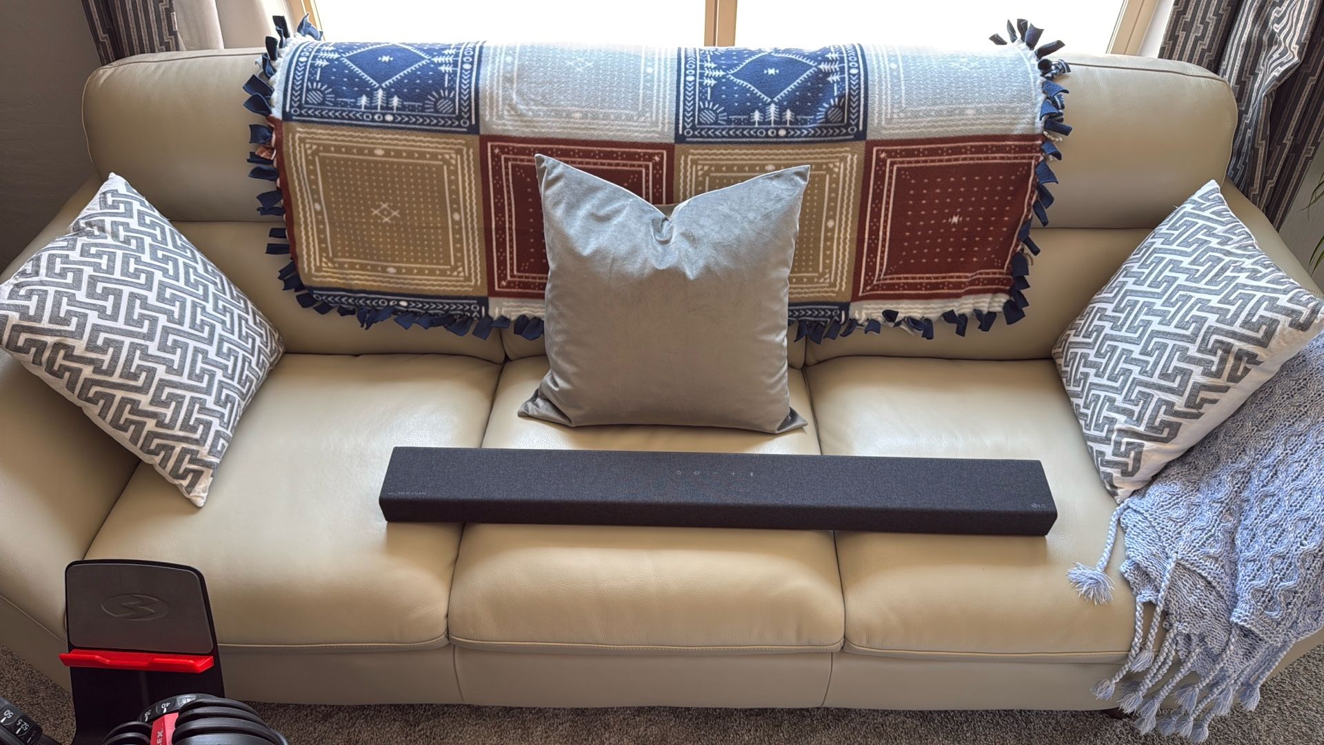 LG Meridian 5.1 Soundbar System