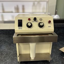 PCCA Vacuum Pump/Tube Sealer