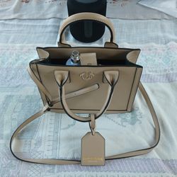 🛍️ TRUE RELIGION 🍯 MODERN EDGE medium TOTE Bag 