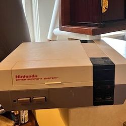 Nintendo Entertainment System (NES)