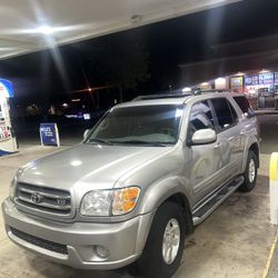2002 Toyota Sequoia