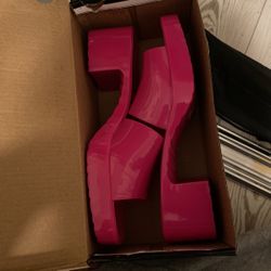 hot pink platform heel