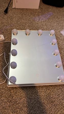 Small vanity