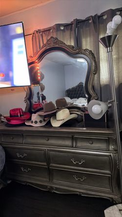 Dresser with mirror