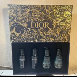 Dior Sauvage 4 Piece Gift Set 