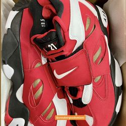 Nike Diamond Turf 2 (Size 10.5)
