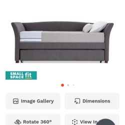 Daybed /Trundle.  Perfect Condition 