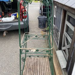 LARGE HEAVY VINTAGE IRON 3 TIER STAND 