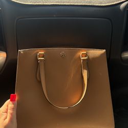 Tory Burch Great Conditions 