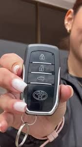 Llaves para Carros y remotos | Con Chip | Car key Remote Replacement