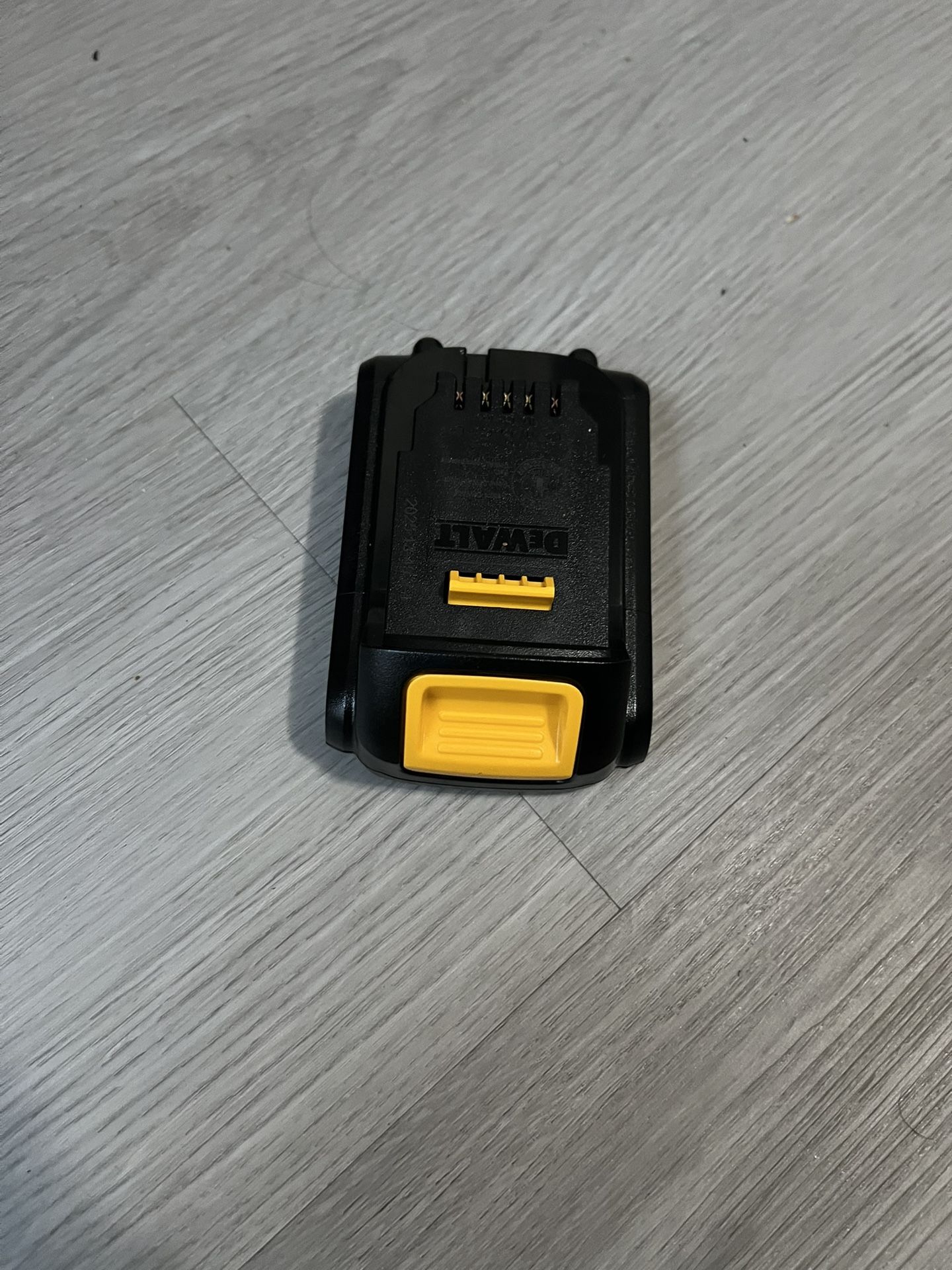 New DEWALT Battery Pack – 12V/20V MAX – Brand New
