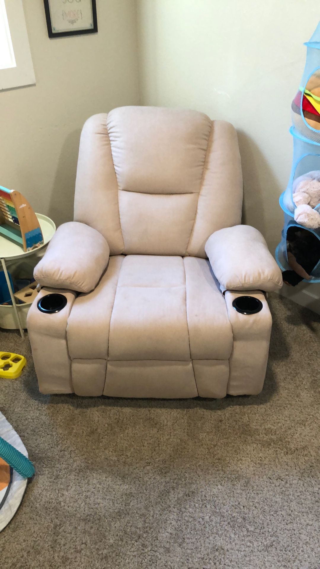 Beige Recliner Good Condition