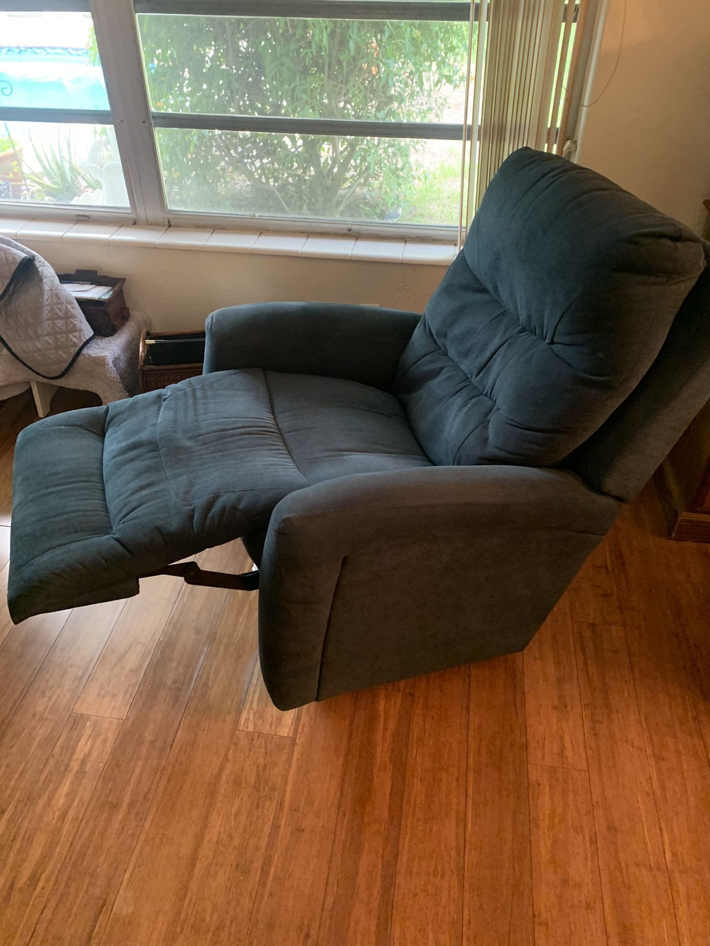 Large Seat, Rocking Recliner - Reduced 