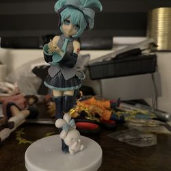 20CM Anime Hatsune Miku X Cinnamoroll Figure Anime Peripheral Collectible Models