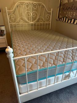 Full-Size Bed Set – Great Condition