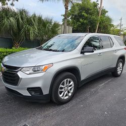 2018 Chevy Traverse LS