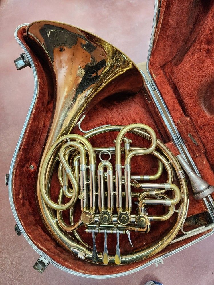French Horn for Sale in Corona, CA OfferUp