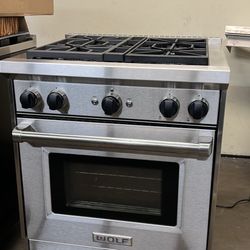 Wolf 30”Wide Gas Range Stove Stainless Steel 4Burners 