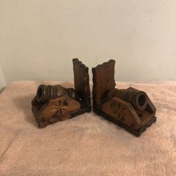 Vintage Pair Of Wood Canon Bookends #129 With Metal Detail Made In Spain