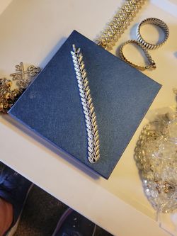 1950s-1960s Vintage Trifari Bracelet