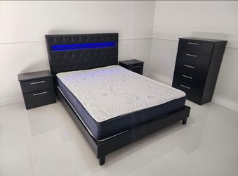 Bedroom Set . Perfect Stylish For Your Home! - Juego de Cuarto ¡ Estilo perfecto para su hogar !