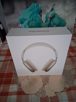 Headphones 🎧