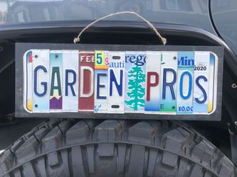 License plate sign