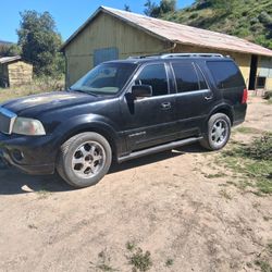 2004 Lincoln Navigator
