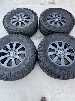 Land Cruiser wheels and Nittos