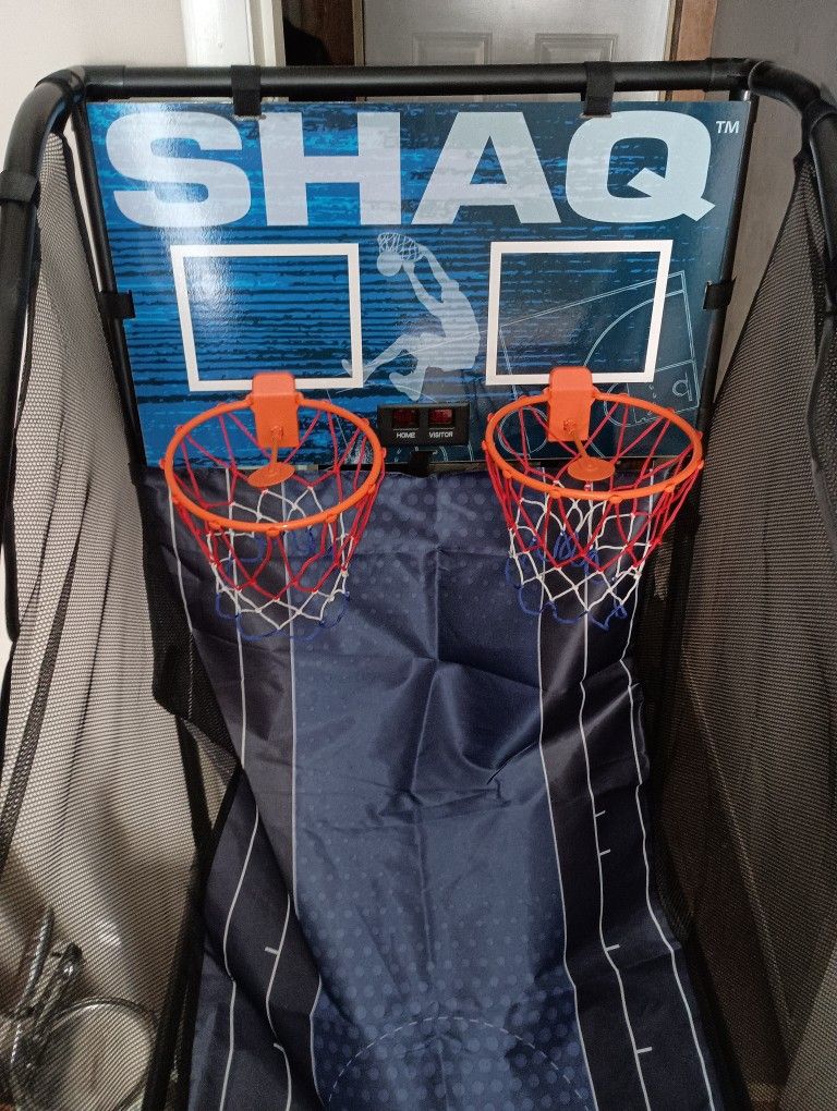 Electronic Score Keeping Basketball Hoop