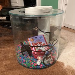 3.5 Gal Fish Tank w/ Lighted Automatic Filter