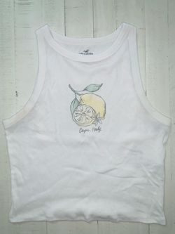 Hollister Ribbed White Tank lemon detail and Capri, Italy